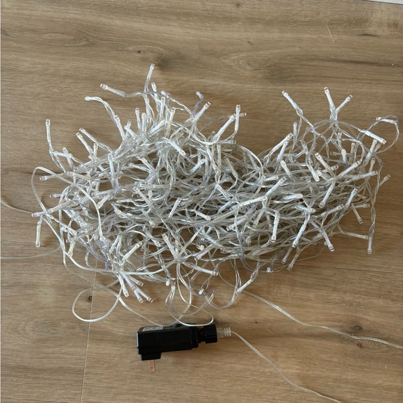 String lights - Picture 2 of 2